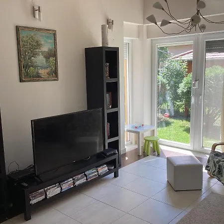 Mellet Levo, Csendes, Kenyelmes Haz * 西格利盖特