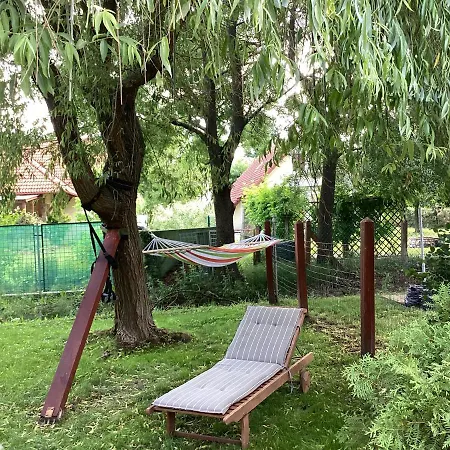 Holiday home Mellet Levo, Csendes, Kenyelmes Haz
