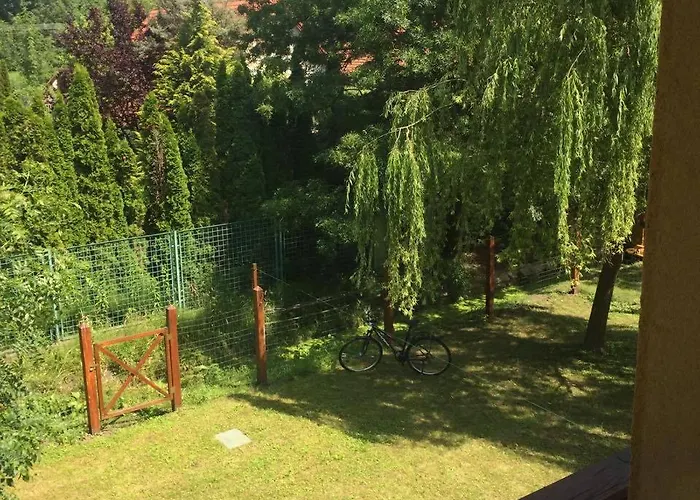 Mellet Levo, Csendes, Kenyelmes Haz 펜션 시글리게트